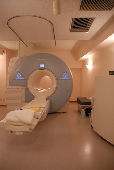 MRI